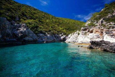 Rent a Speed Boat from Split – Discover Hidden Beaches & Islands - Old Split Departure: Getting Set Up Without Stress