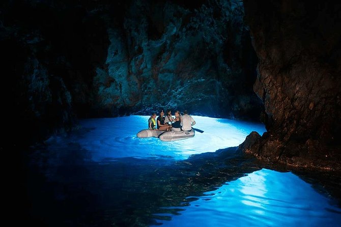 Rent a Speed Boat from Split – Discover Hidden Beaches & Islands - Solta: A Chance to Slow Down and Breathe