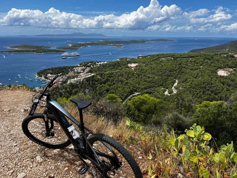 Self-guided mountain bike tour (non-electric) - Stari Grad Finish: Classic Hvar Town Energy