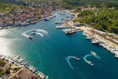 Split Airport to Hvar by Private Boat For 12 - The speedboat ride (about 1h20): what it feels like in real life