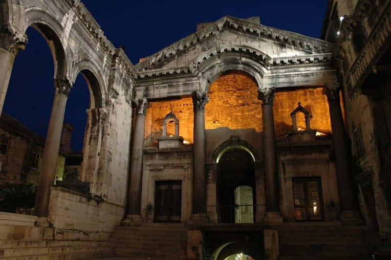 Split and Salona Cultural Heritage Day Tour from Trogir - Split and Salona: why this is a smart use of your time in Dalmatia