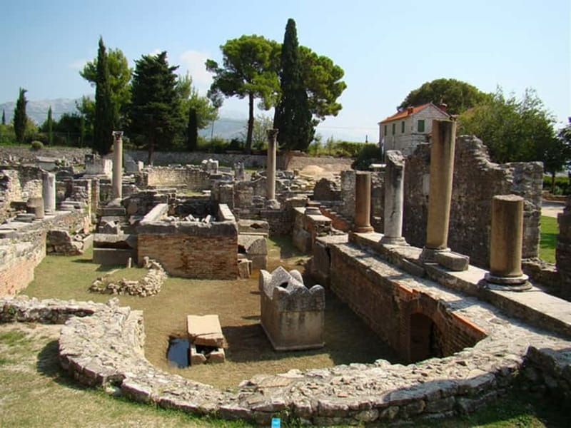 Split and Salona Cultural Heritage Day Tour from Trogir - The ride to Salona: swapping postcard city views for Roman scale