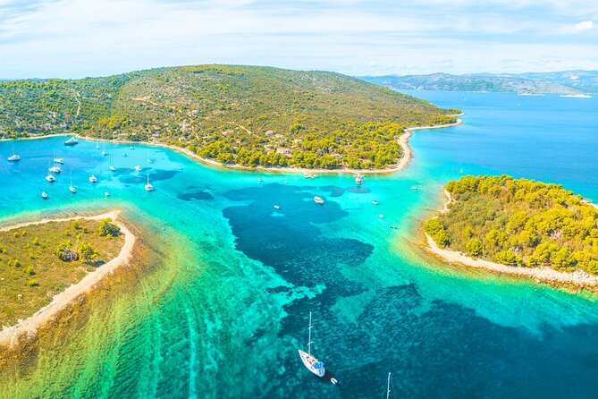 Split: Blue Lagoon & 3 Islands Speedboat Tour - Small group - Stop 3: Maslinica on Šolta or Labadusa on Čiovo (season decides the ending)