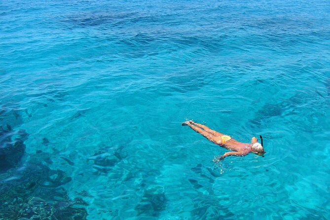 Split: Blue Lagoon & 3 Islands Speedboat Tour - Small group - Small-group energy: guide help, music, and attention to timing