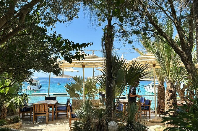 Split: Blue Lagoon, Hvar, Brač, 6 Islands Boat Tour - Small Group - The Boat Experience: Crew, Music, and Getting In the Water