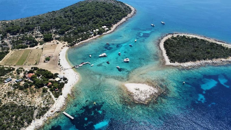 Split: Boat Tour to Blue Cave, Vis, Blue Lagoon, Hvar, Brač - What to bring for a 10-hour day on the Adriatic