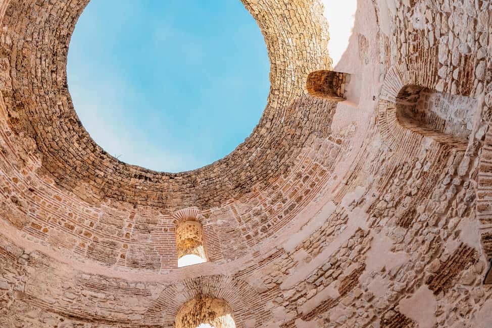 Split: Group or Private Walking Tour with Art Historian - Meet Josipa: a guide who answers the real questions