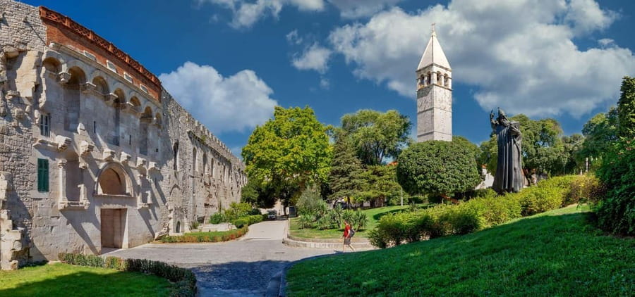 Split: Jewish Heritage & Diocletian's Palace Walking Tour - Diocletian Palace sights: temple of Jupiter and Grgur Ninski on the same walk
