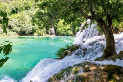 Split: Krka Waterfalls Guided Day Trip with Swim & Boat Tour - Meeting the group in Split: WhatsApp and a guide who repeats the essentials