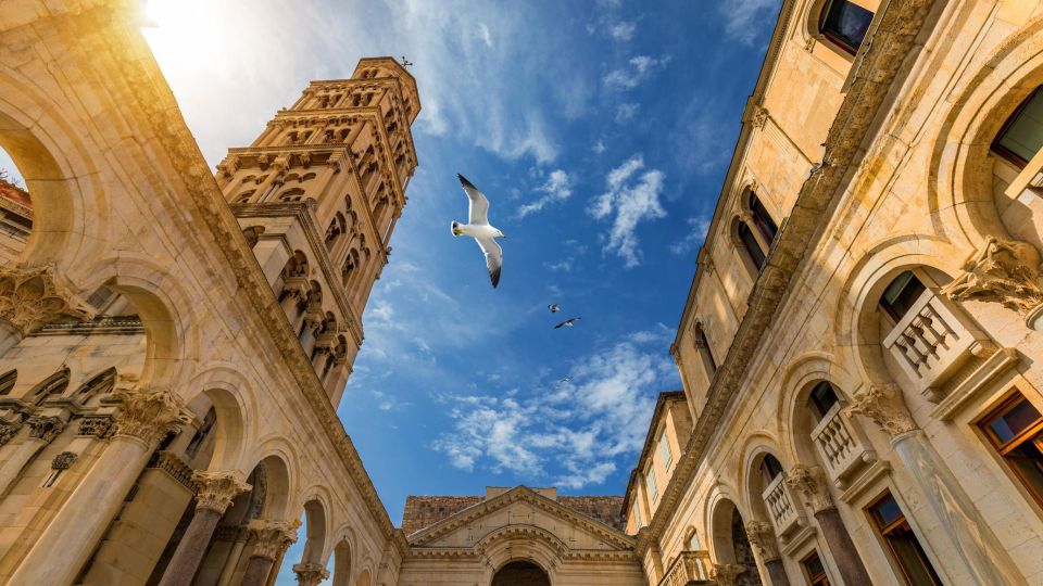 Split: Old Town & Diocletian's Palace Earlybird Walking Tour - Who should book this tour