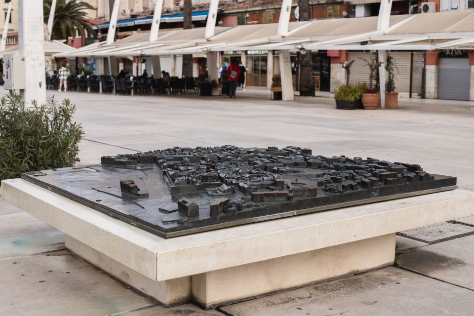Split: Palace & Old Town Private Walking Tour-Entrance incl. - Jupiter’s Temple and the coffered ceiling you came for