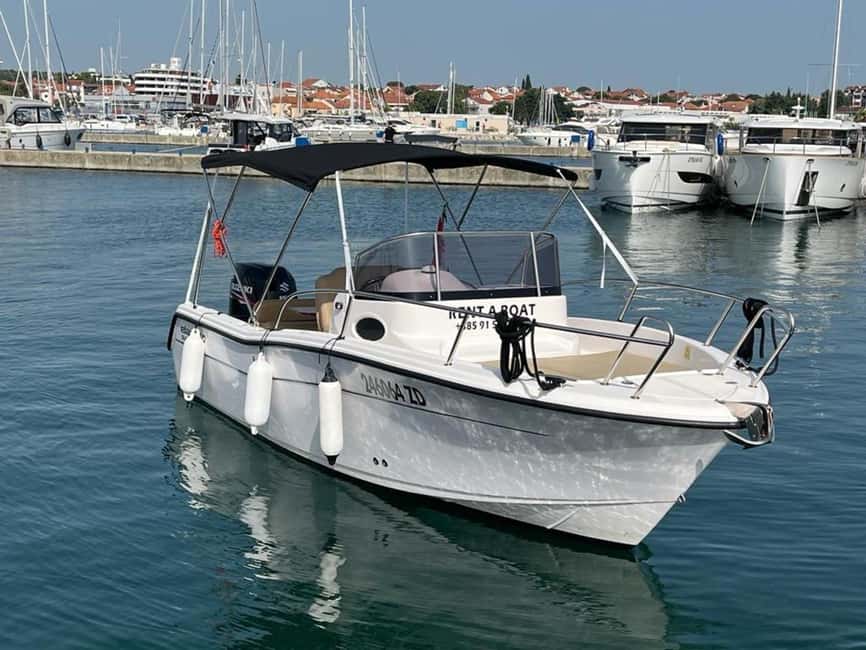 Split: Private Blue Lagoon 3 islands with speed boat - Blue Lagoon on Drvenik Veli: swimming time that actually lasts