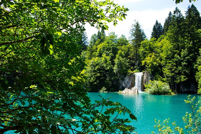 Split to Zagreb Private Transfer via Plitvice Lakes National Park - Practical tips that make the day smoother