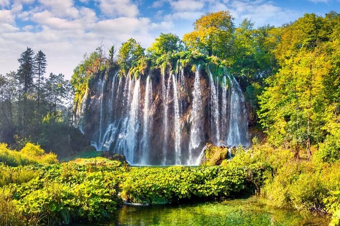 Split to Zagreb via Plitvice Lakes (3 hours stop is included) - Value check: does $485.40 per person make sense?