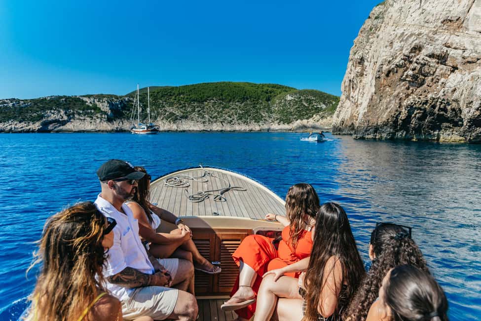 Split/Trogir: Blue Cave, Mamma Mia, Hvar and 5 Island Tour - Blue Cave at Biševo: The Glow Moment (and the Weather Reality)