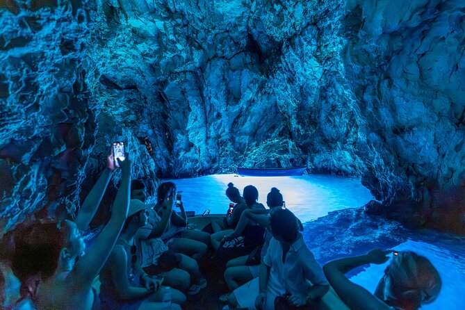 Split/Trogir: Blue Cave, Vis, and Hvar Speedboat Day Tour - The early departure from Trogir: long day, but it buys you better timing