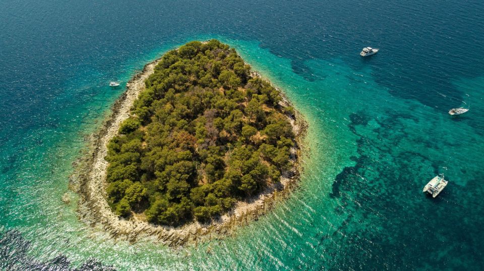 Split & Trogir: Private Blue Lagoon & Wine Tasting Boat Tour - Price and value: what $1,119 per group really buys