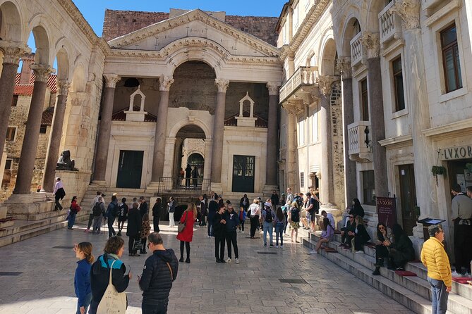 Split Walking Tour with a Licensed Local Guide - Your guide sets the tone (and the pace)