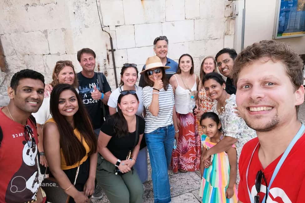 Split Walking Tour with History Professor - From Riva Harbor to the Brass Gate: Start With the City Model