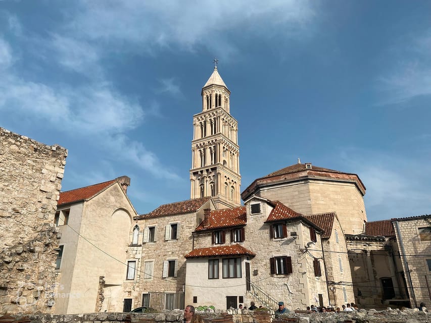 Split Walking Tour with History Professor - Cathedral of Saint Domnius and the Temple of Jupiter: When One Place Changes Roles