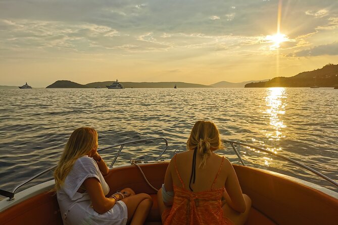 Sunset Tour from Split with Wine Included - Small Boat, Small Group: What “Private” Feels Like