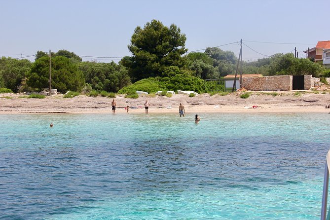 Three Islands Private Speedboat Tour With Blue Lagoon Stop - Why a private speedboat day from Split feels different