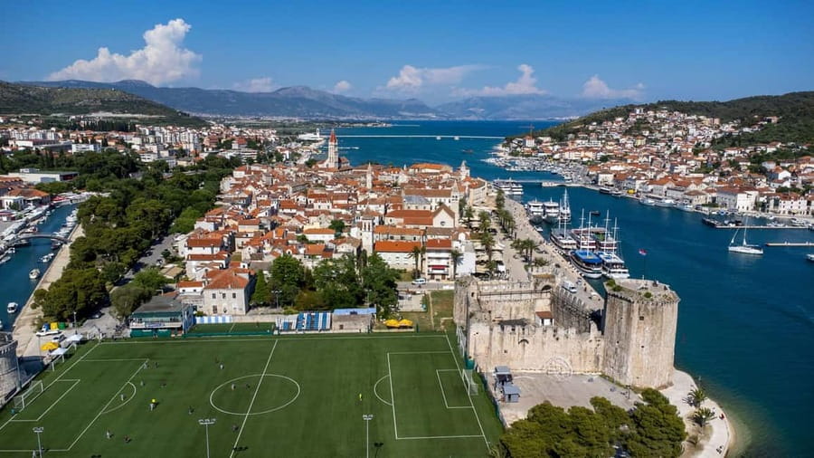 Trogir 1.5-Hour City Tour - St. Lawrence Cathedral and Radovan’s portal: the moment your camera will actually earn its keep