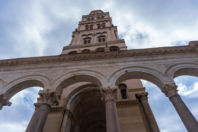 Walking tour of Diocletian's Palace in Split - Weather and comfort: plan for reality
