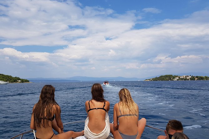 Water Taxi Ride from Split Airport to Hvar - Skippers, local customs, and the kind of conversation that matters